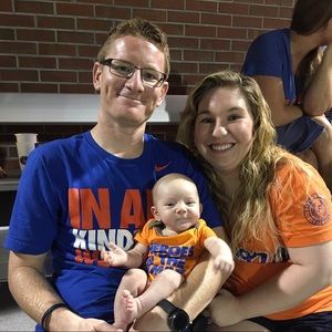 Meet your Posher, Courtney